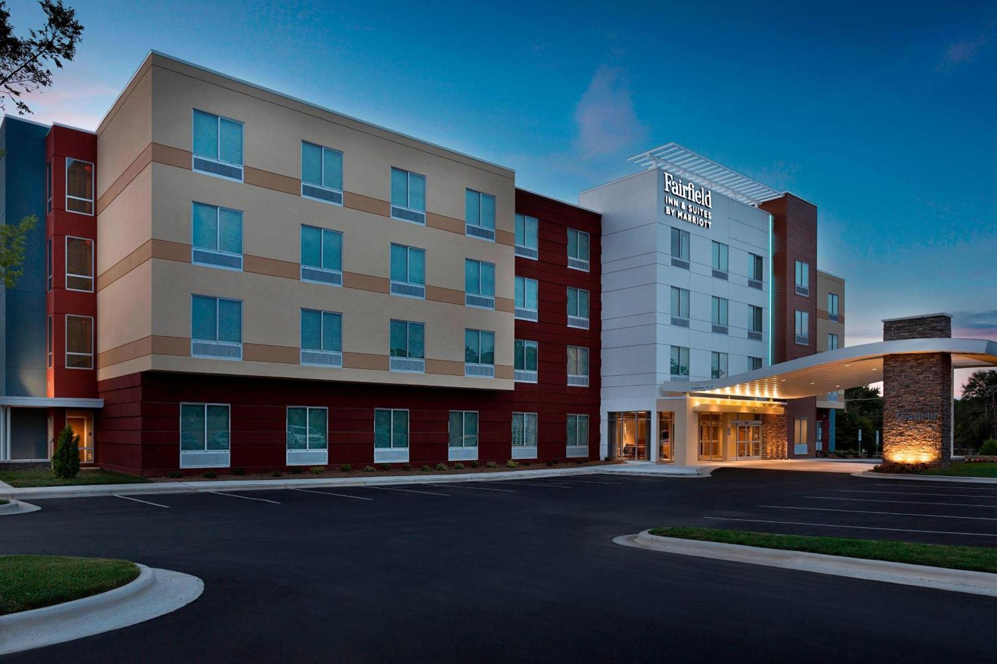 Fairfield Inn & Suites By Marriott Shelby Exterior photo